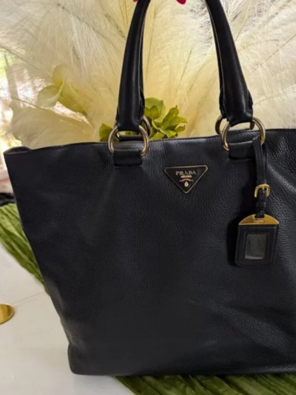 Prada Black Pebbled Leather Large Tote Bag Gold Hardware Shoulder Strap - Picture 3 of 13
